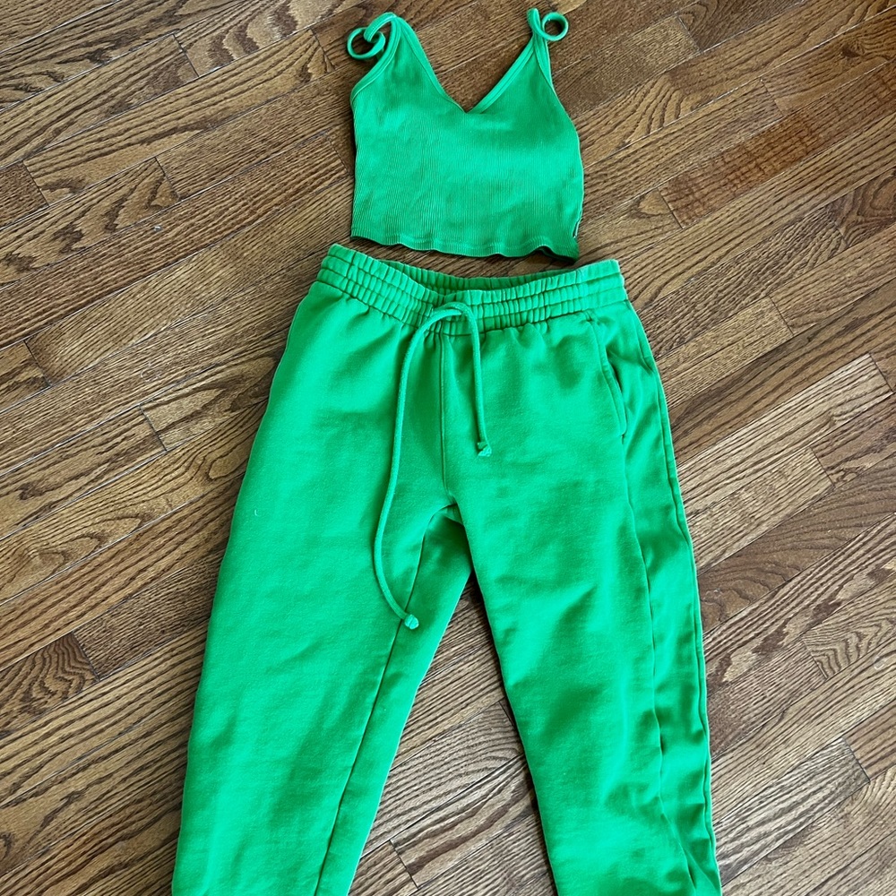 TNA cozy sweat set
